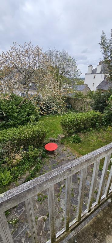 Maison - 203 m² - 9 pièces