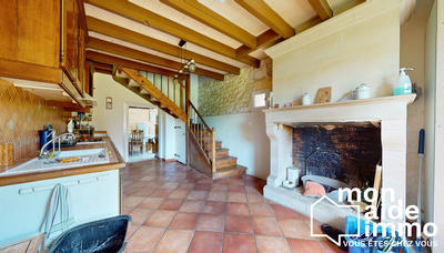 Maison - 215 m² - 7 pièces