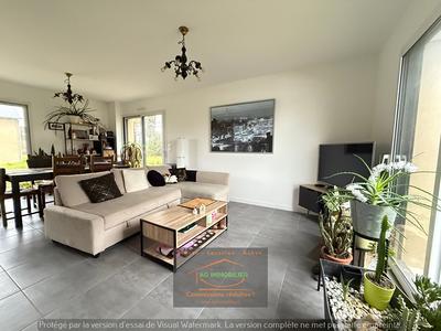 Maison - 100 m² - 6 pièces