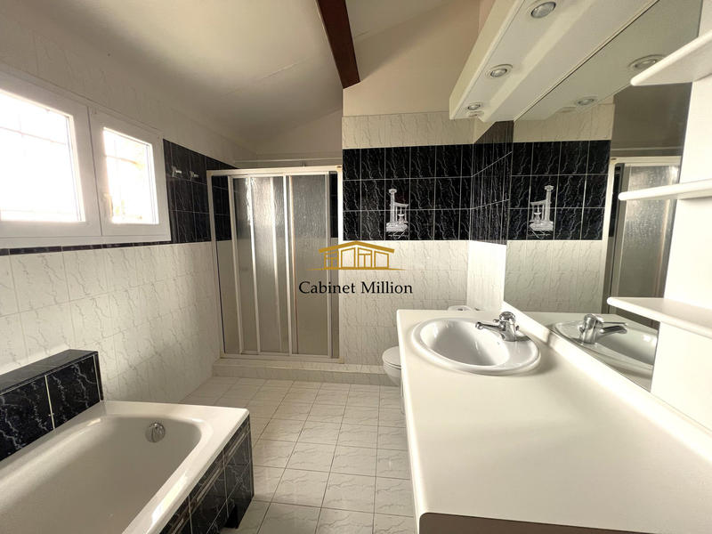 Villa - 125 m² - 5 pièces