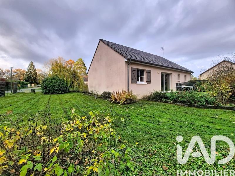 Maison - 91 m² - 6 pièces