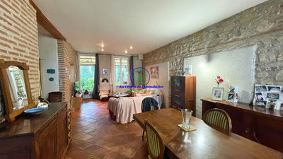 Maison - 121 m² - 5 pièces