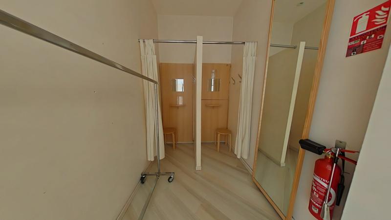 Local commercial - 77 m²