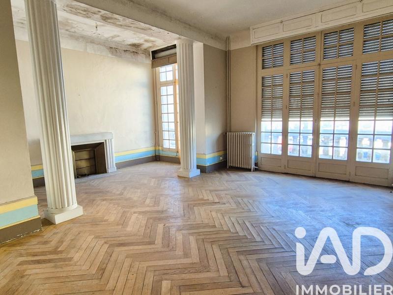 Maison de ville - 210 m² - 8 pièces