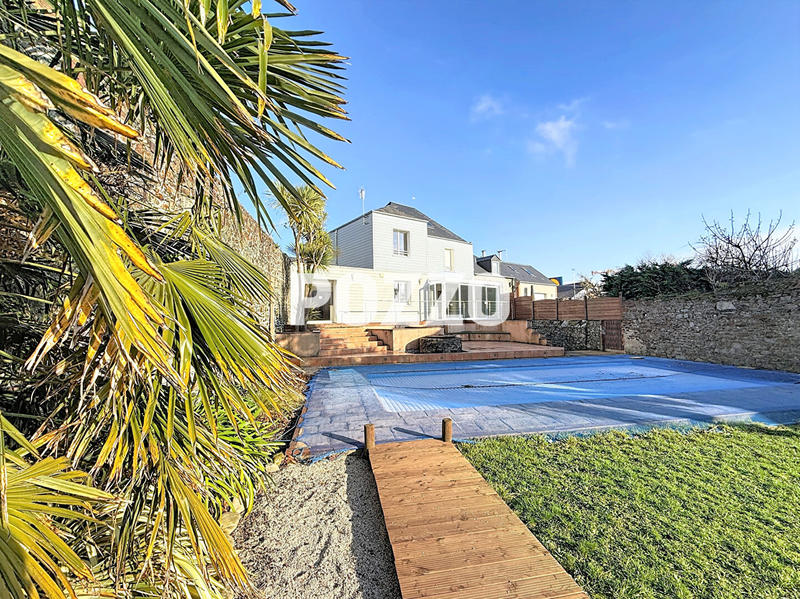 Maison - 149 m² - 5 pièces