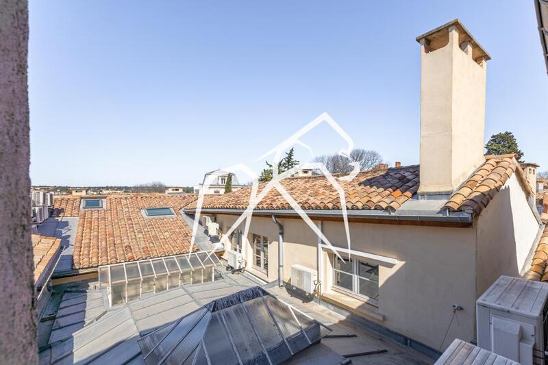 Appartement ancien - 125 m² - 5 pièces