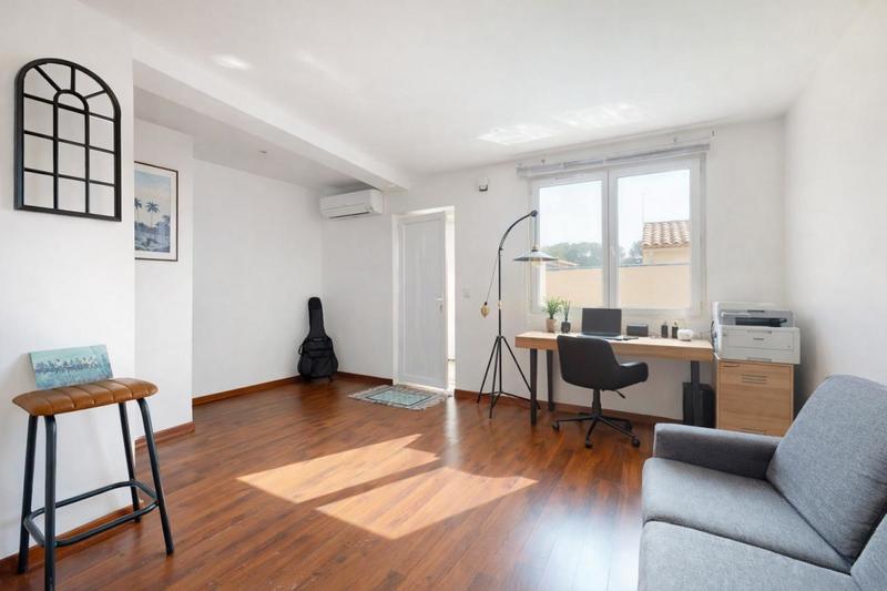 Maison - 145 m² - 6 pièces