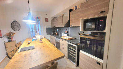 Maison de village - 210 m² - 7 pièces