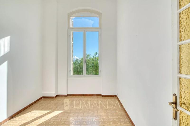 Appartement - 84 m² - 3 pièces