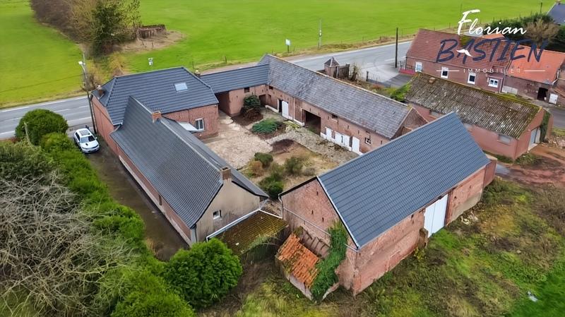 Corps de ferme - 234 m² - 8 pièces