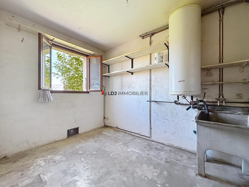 Maison traditionnelle - 125 m² - 5 pièces