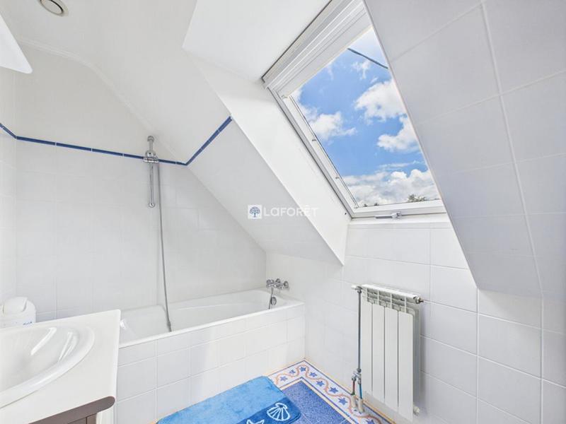 Propriété - 165 m² - 6 pièces