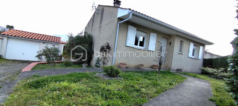 Maison traditionnelle - 120 m² - 7 pièces