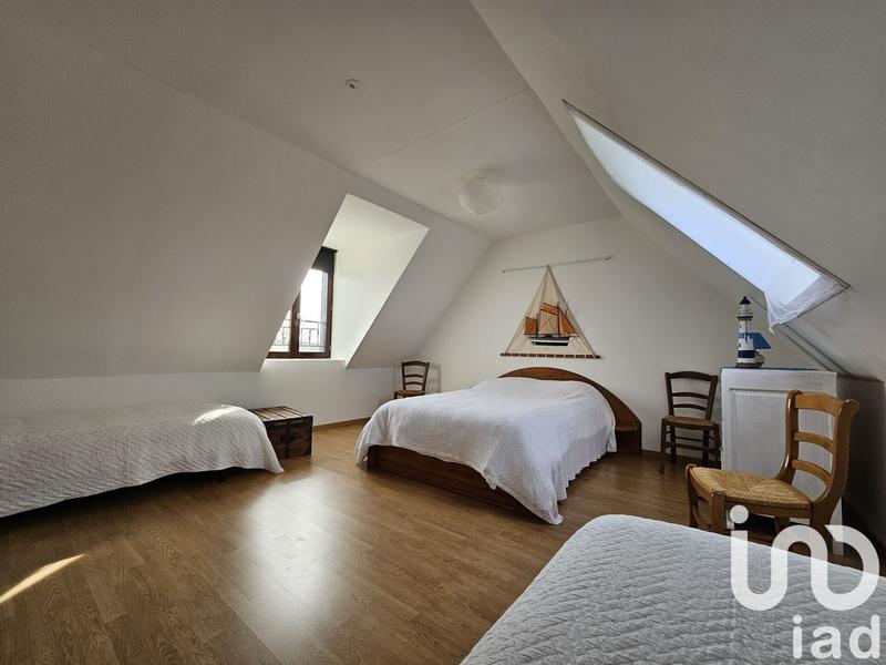 Maison de campagne - 210 m² - 10 pièces