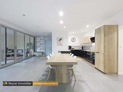 Appartement - 129 m² - 5 pièces