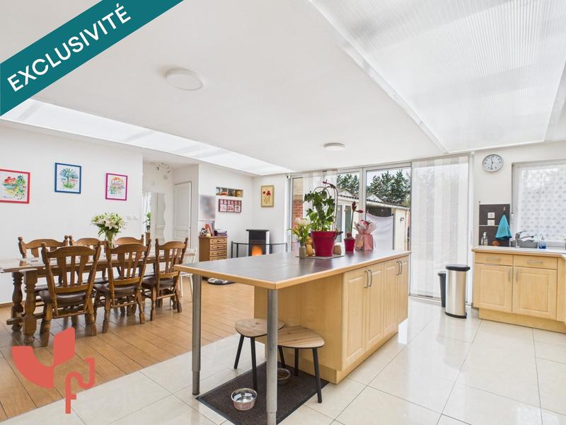 Maison - 110 m² - 4 pièces