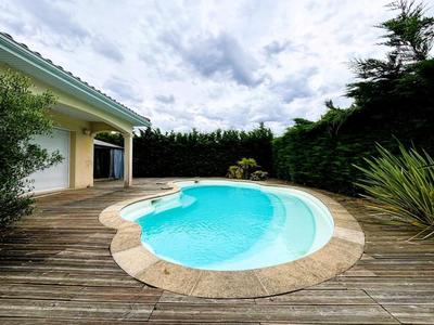 Maison - 193 m² - 7 pièces