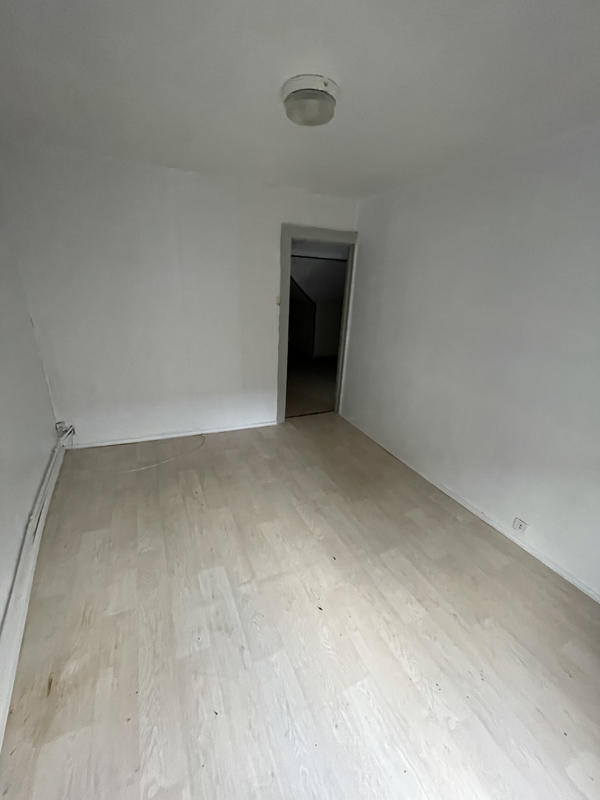 Maison - 84 m² - 5 pièces