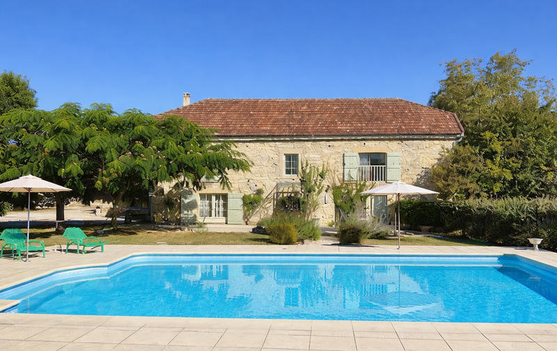 Maison - 175 m² - 6 pièces