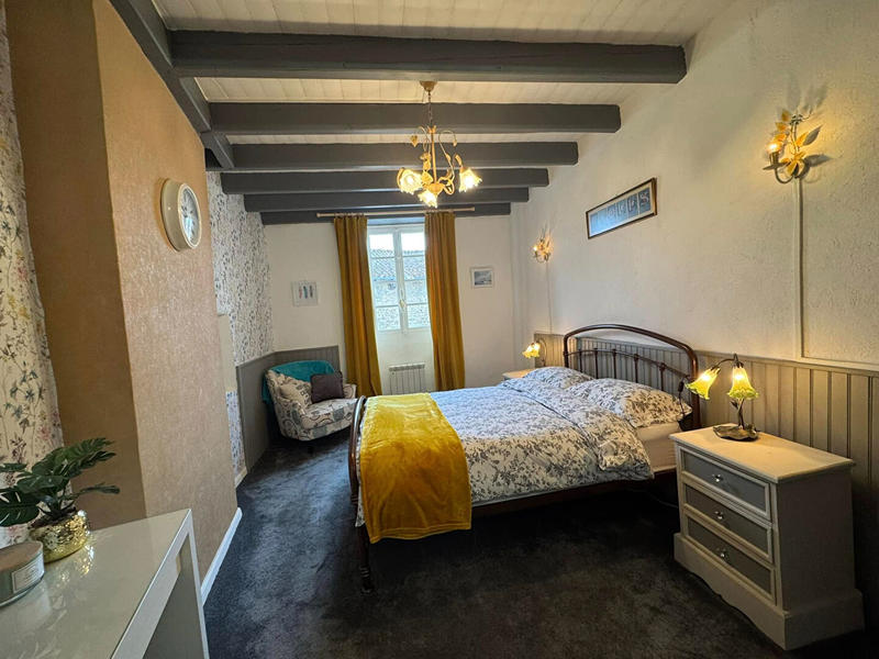 Maison - 137 m² - 6 pièces