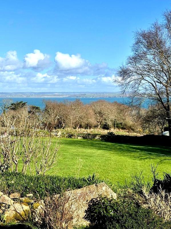 Maison contemporaine - 163 m² - 6 pièces