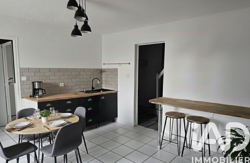 Maison - 197 m² - 7 pièces