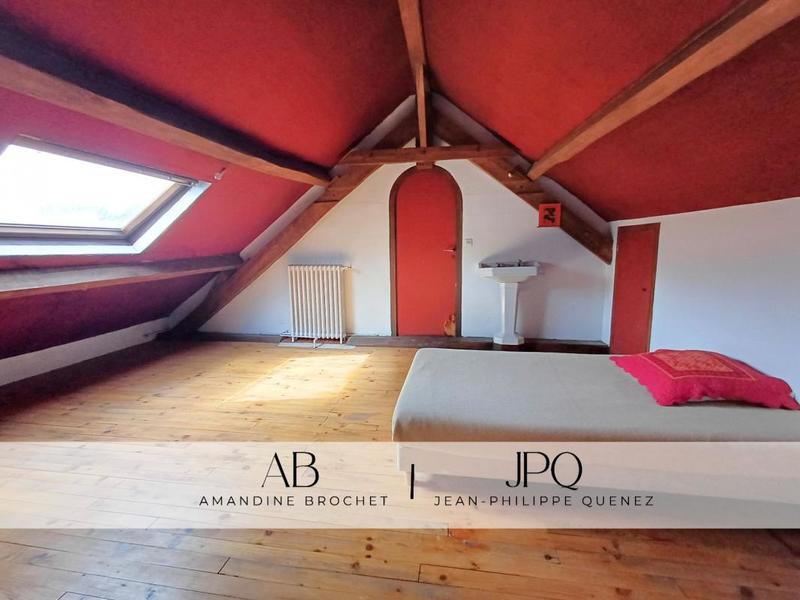 Maison - 200 m² - 7 pièces