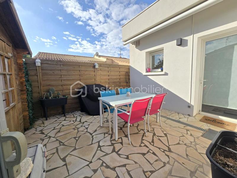 Maison traditionnelle - 167 m² - 6 pièces