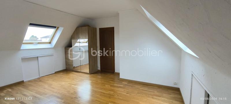 Maison - 105 m² - 7 pièces