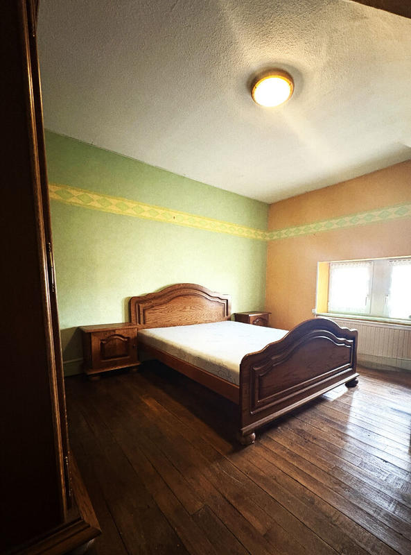 Maison - 93 m² - 5 pièces