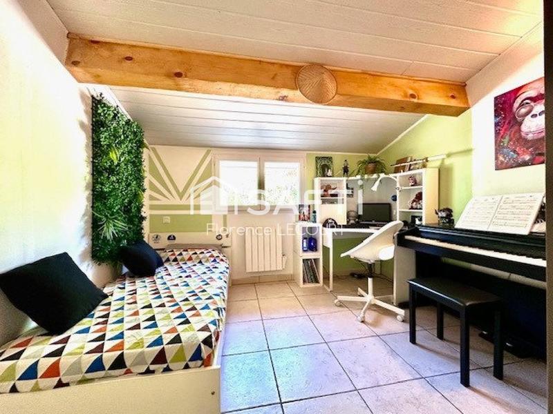 Maison - 105 m² - 5 pièces