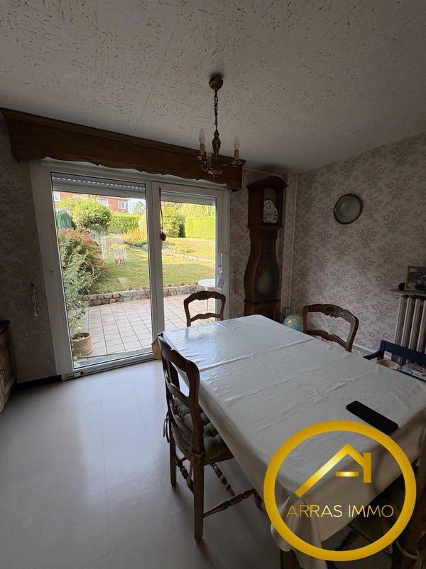 Maison - 80 m² - 4 pièces