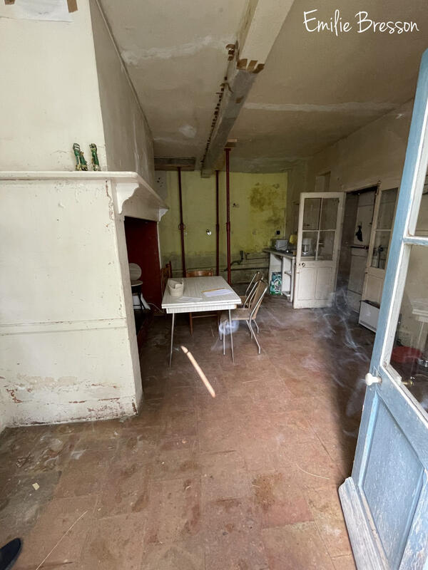 Maison - 167 m² - 4 pièces