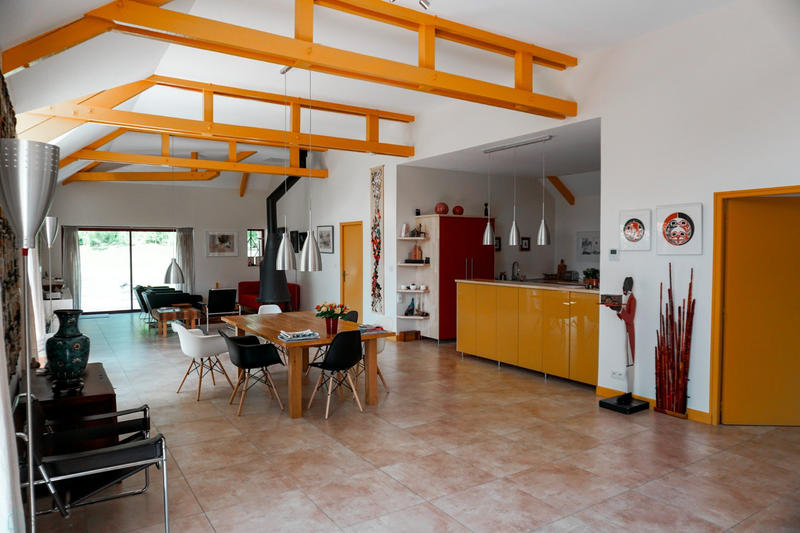 Maison - 181 m² - 5 pièces