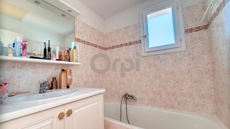 Mazet - 38 m² - 2 pièces