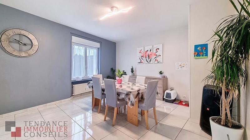 Maison - 136 m² - 6 pièces