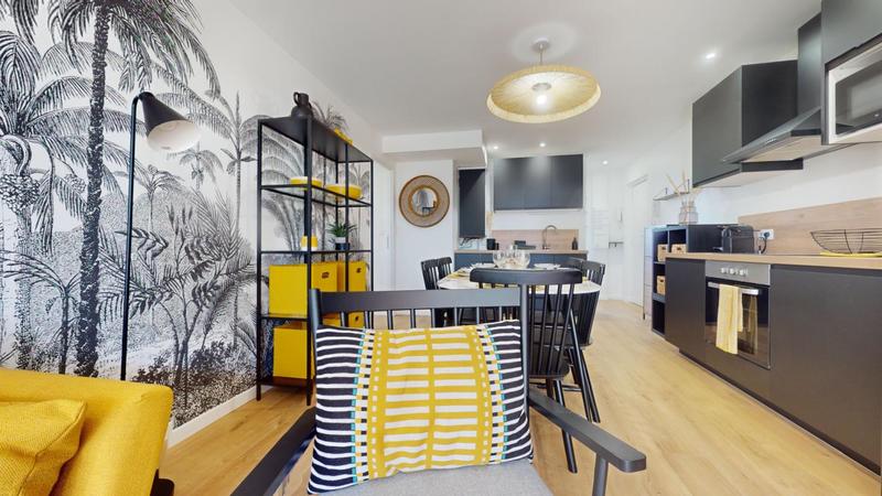 Appartement - 89 m² - 6 pièces