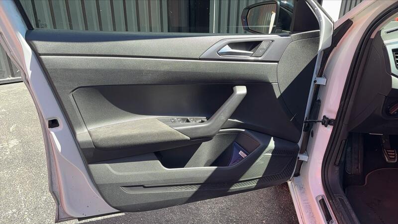 Volkswagen Polo VI 1.0 Tsi 95 Iq.Drive