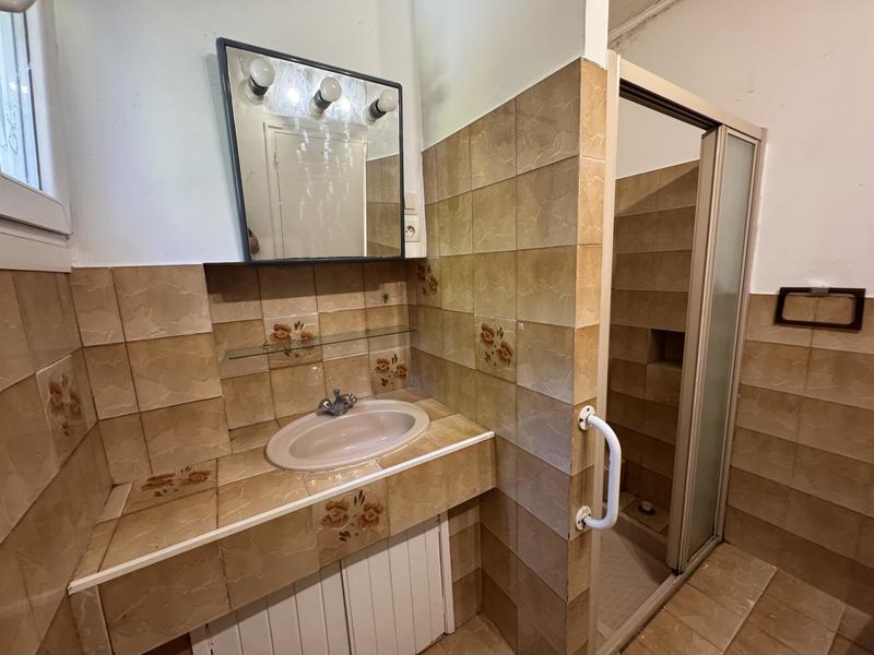 Maison jumelée - 90 m² - 5 pièces