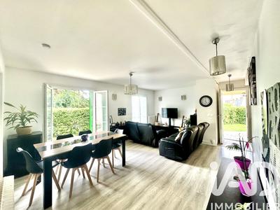 Maison - 122 m² - 6 pièces