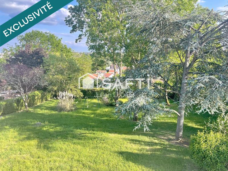 Maison - 212 m² - 6 pièces