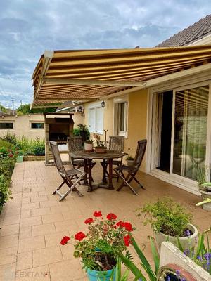 Maison de village - 529 m² - 4 pièces