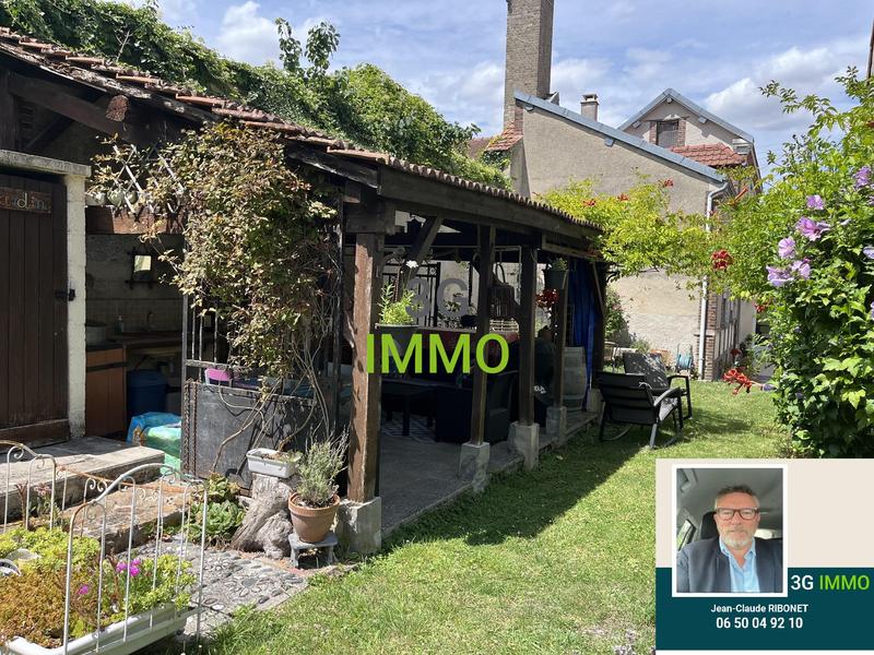 Maison - 136 m² - 7 pièces