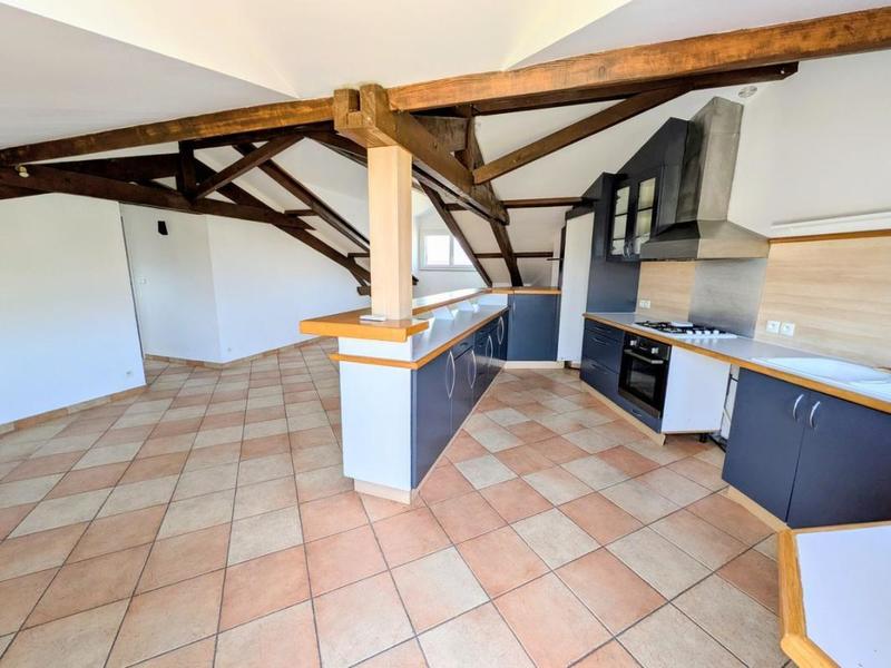 Appartement - 61 m² - 3 pièces