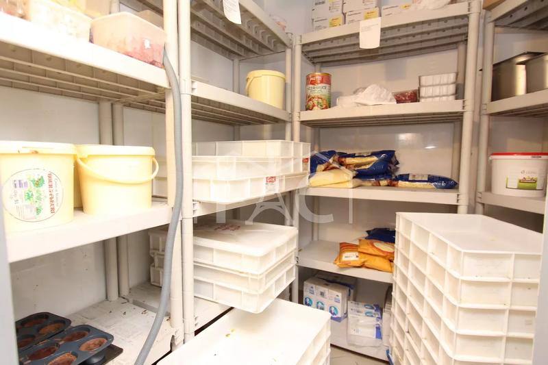 Fonds de commerce - 65 m²