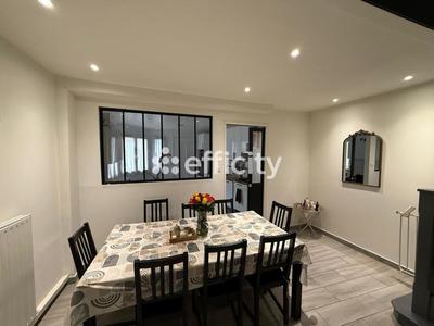 Maison - 103 m² - 6 pièces