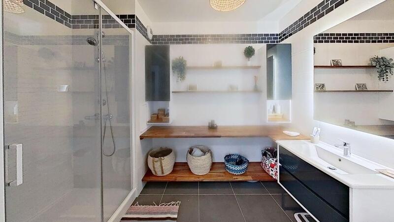 Appartement - 65 m² - 3 pièces