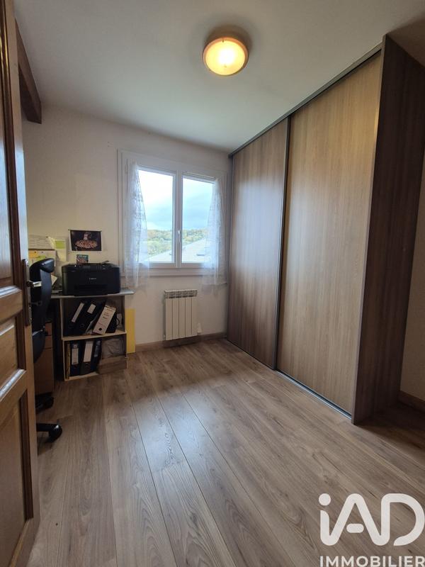 Maison - 96 m² - 4 pièces