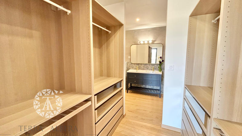 Villa - 127 m² - 5 pièces