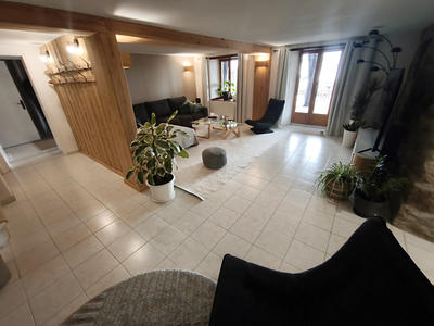 Appartement - 149 m² - 5 pièces